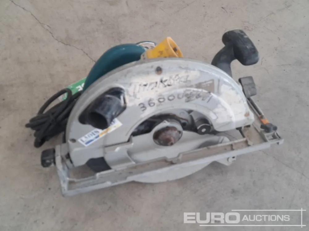 Makita 5903R