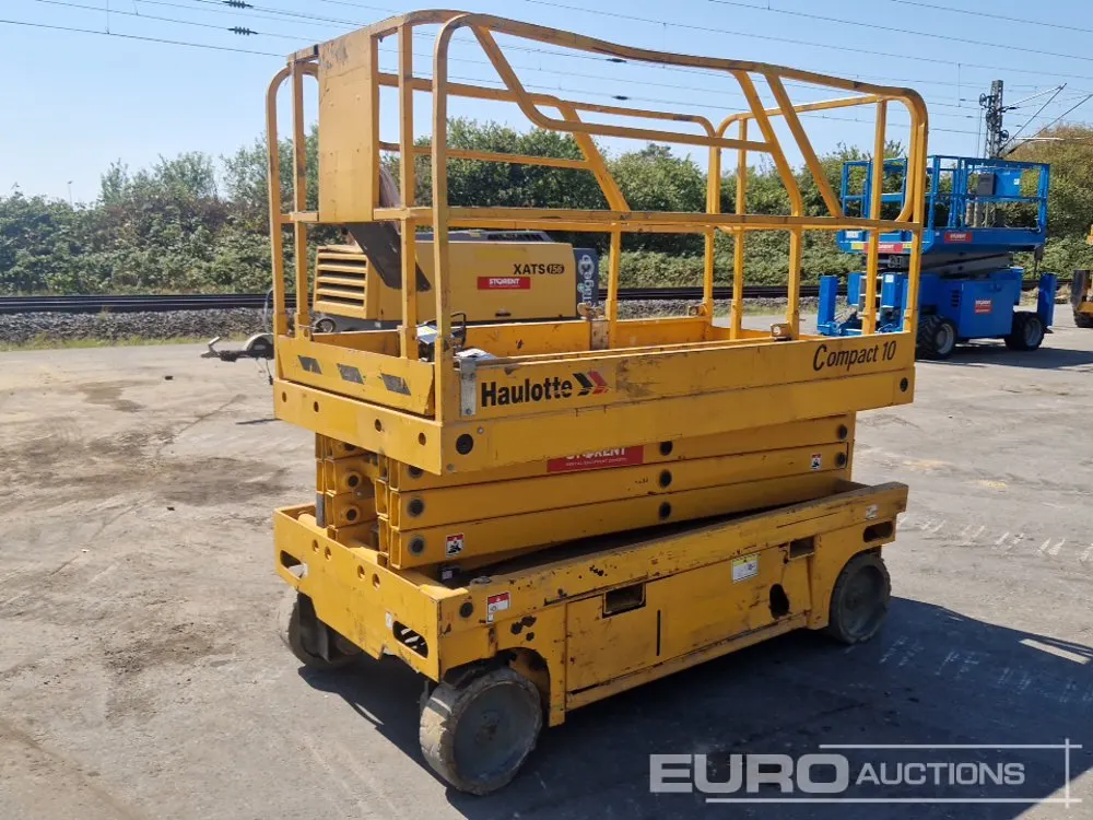 2013 Haulotte Compact 10