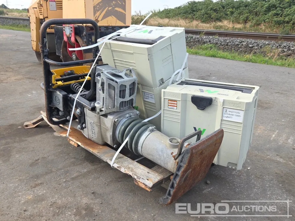 Wacker Neuson Electric Compaction Rammer incl. Charger + Batteries