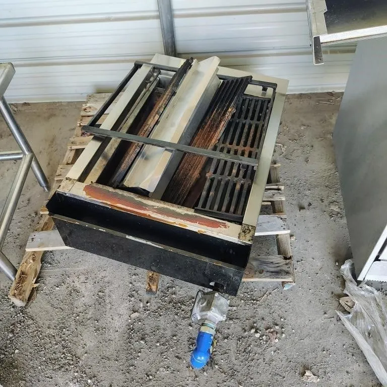HEAVY DUTY GRILL