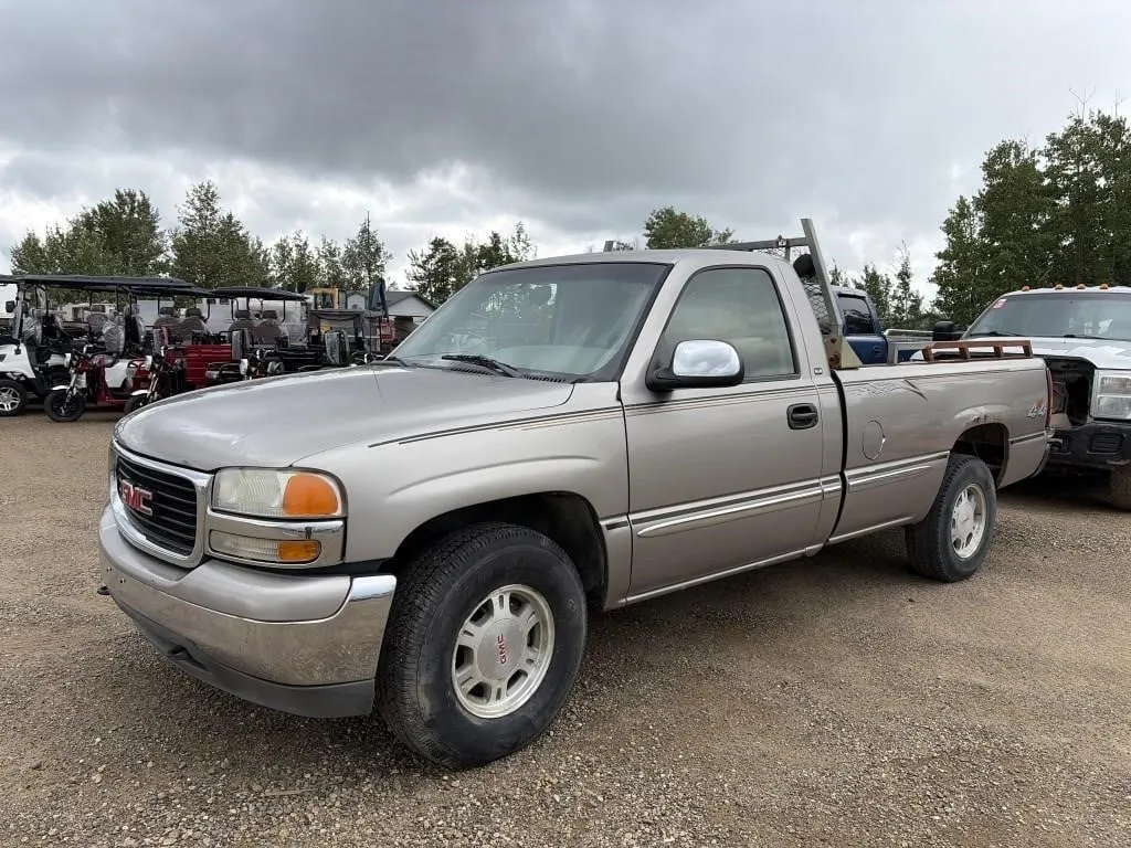 2000 GMC Sierra Single Cab Pickup - Not Running