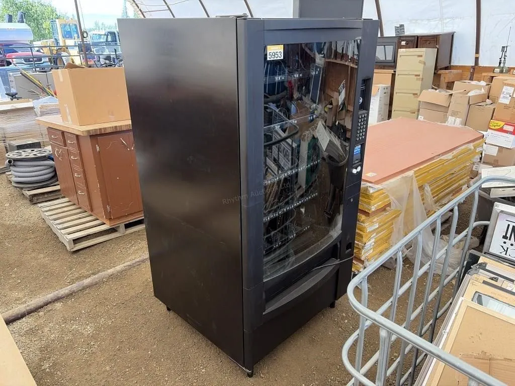 2005 Crane 167D Vending Machine