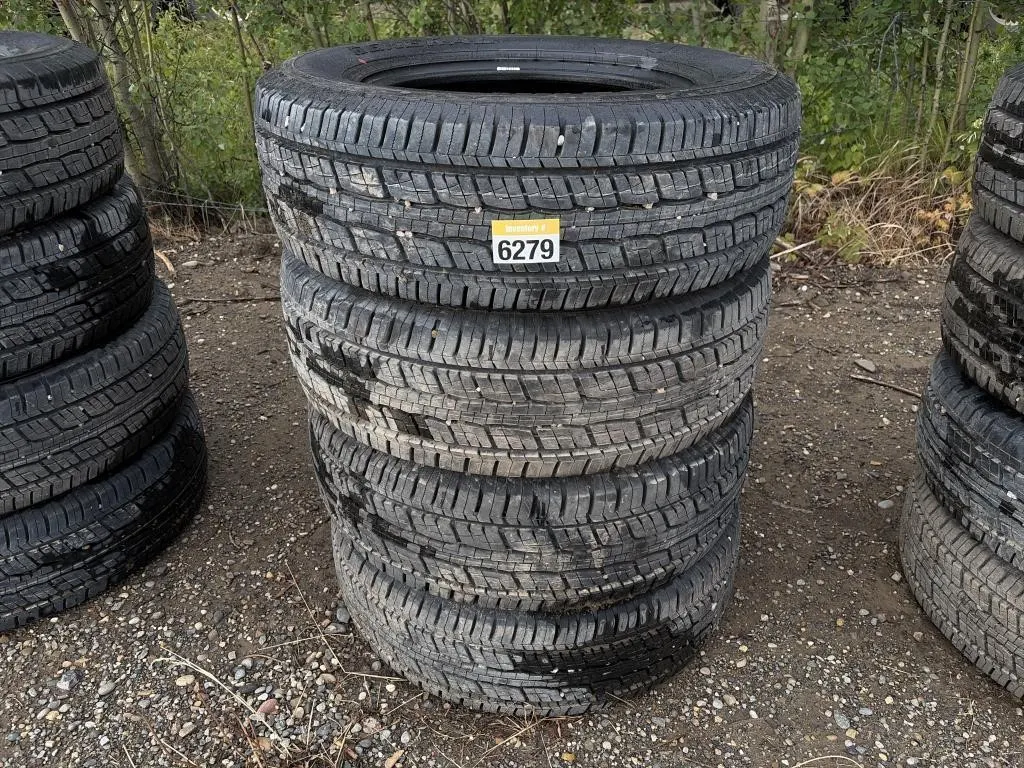 Four Tires - LT275/65R18 M+S