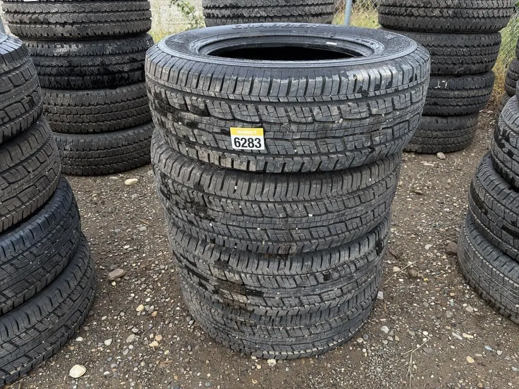 Four Tires - LT275/65R18 M+S