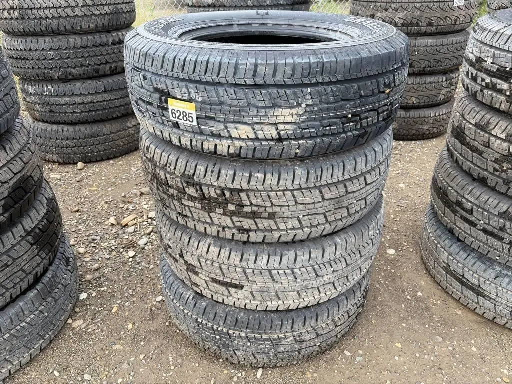 Four Tires - LT275/65R18 M+S