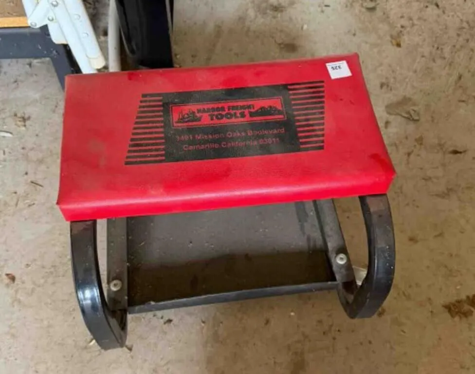 small shop roller stool