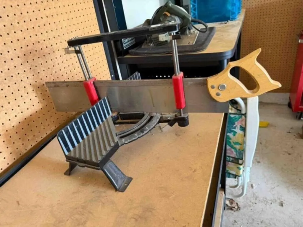 Hempe hand miter saw