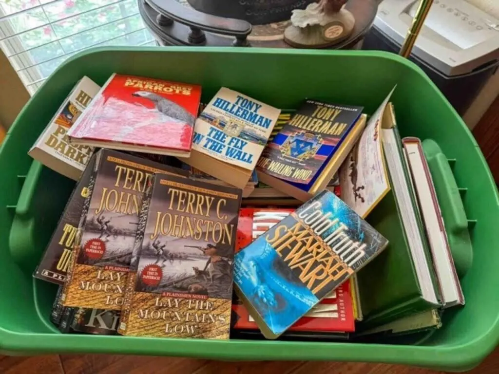 1-tub of books