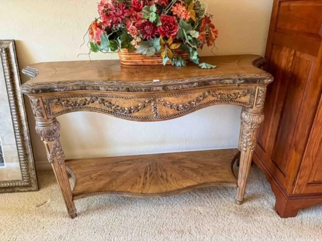 Hall Table 20" x 58" x 33"; matches lot 186