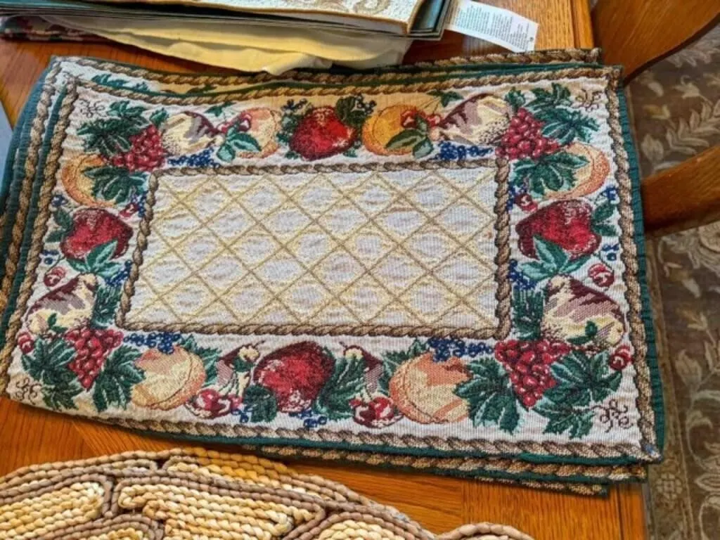 Box of place mats