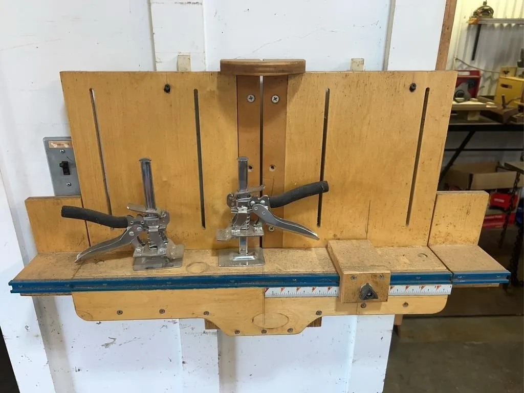 Handheld Arm Jacks & Wooden Woodworking Jig