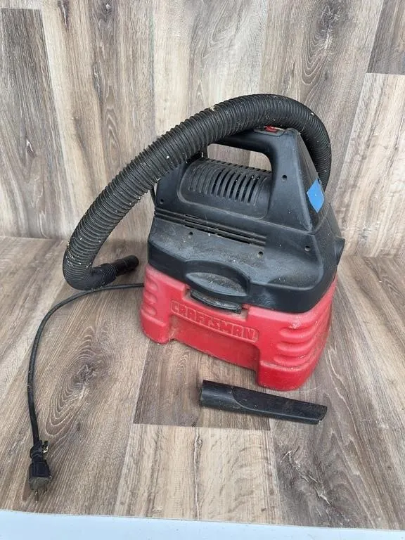 Craftsman Portable Wet/Dry Vacuum Model 113.177700