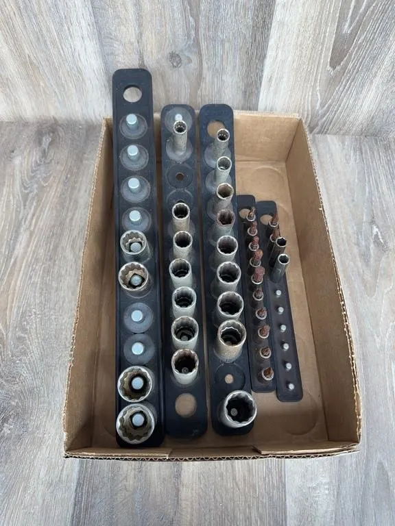 Mechanics Socket Set with Max Clip Rails