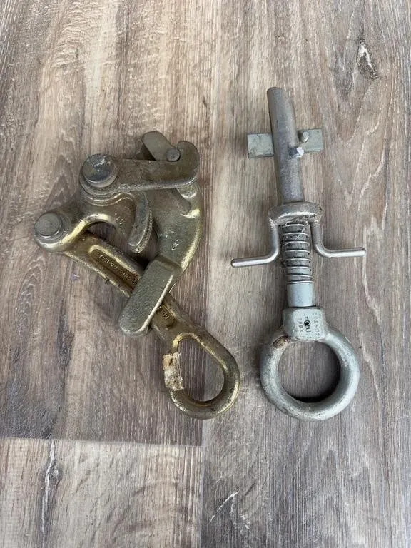 Klein Tools Wire Pulling Grip & Hardware Lot
