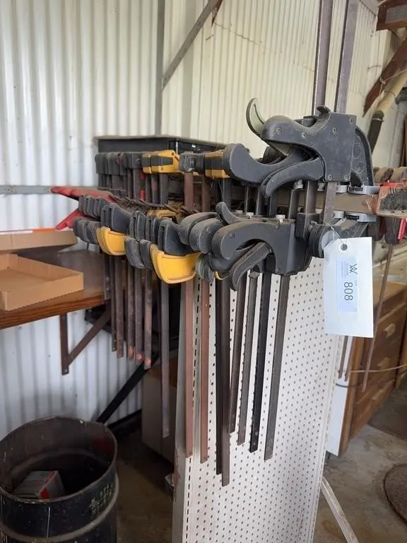 Quick Release Bar Clamps with Metal Rack