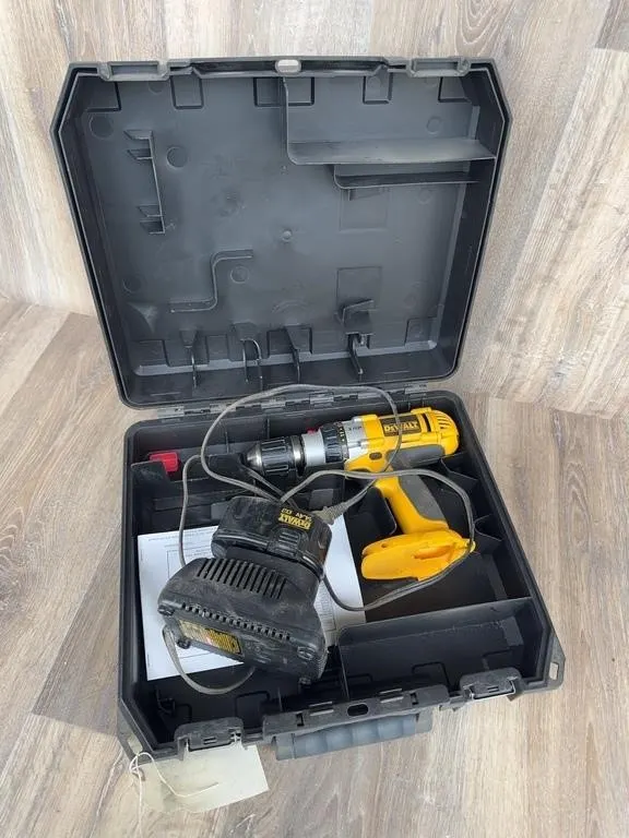 DeWalt 14.4V XRP Cordless Drill Set