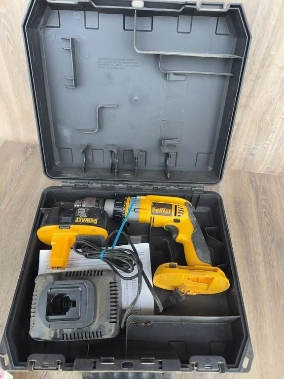 DeWalt 18V XRP Cordless Drill Set
