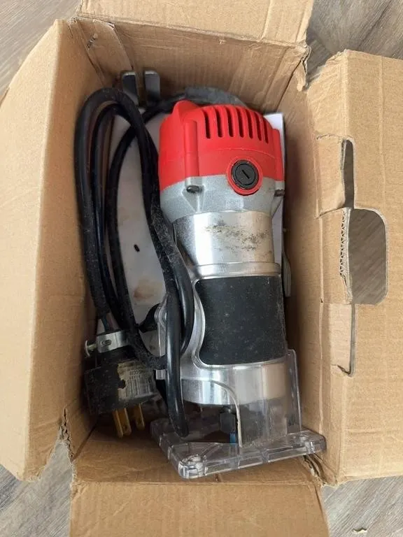 Compact Electric Palm Router Trimmer