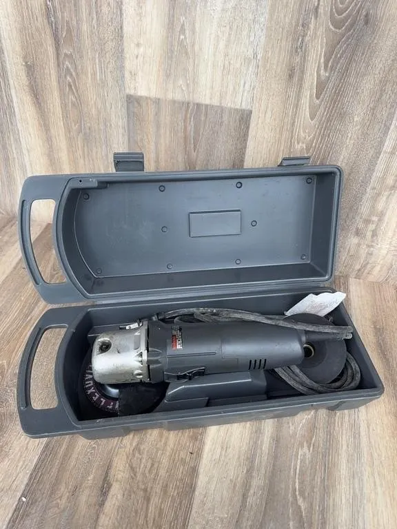Skil 9611 Corded Angle Disc Grinder with Case
