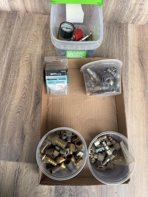 Pneumatic Air Hose Fittings & Gauges Lot