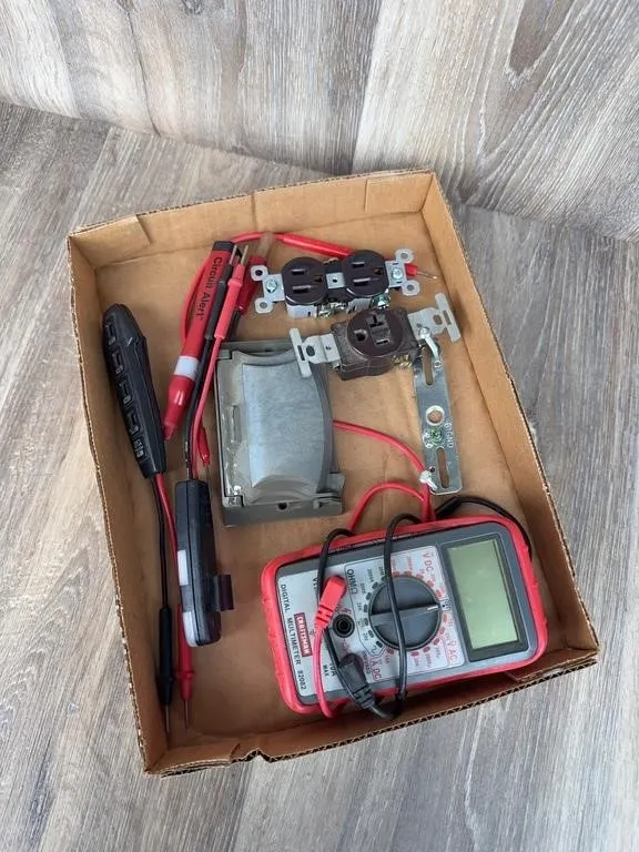 Craftsman Digital Multimeter & Testing Tools Lot