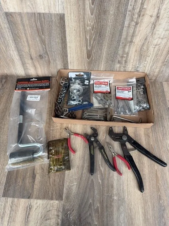 Craftsman Hand Tool Lot with Pliers & Wrenches