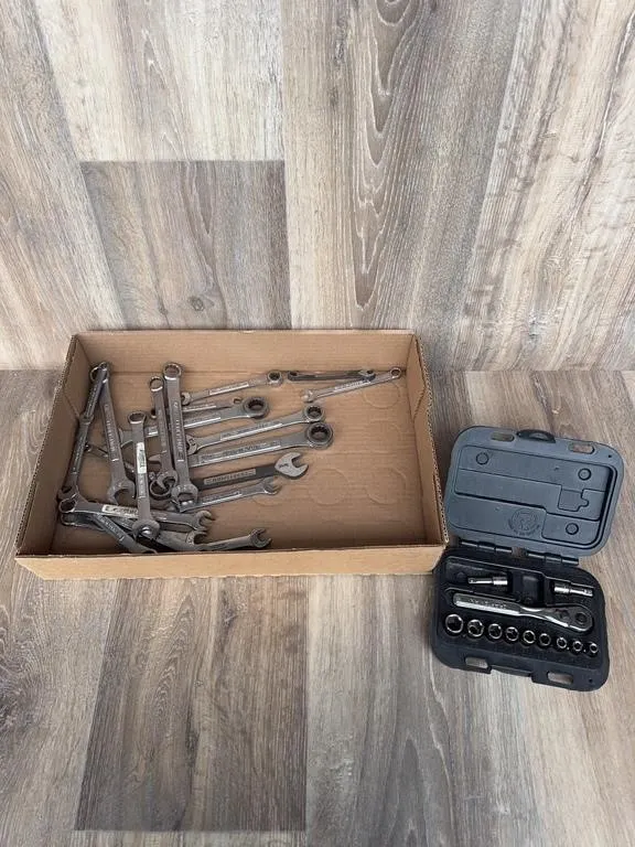 Craftsman Wrench & Socket Set