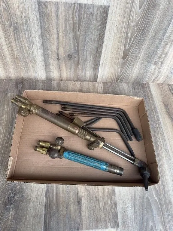 Harris 73-3 Cutting Torch & Tips Lot