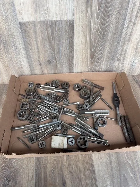 Craftsman Metal Threading Taps & Hex Dies Lot