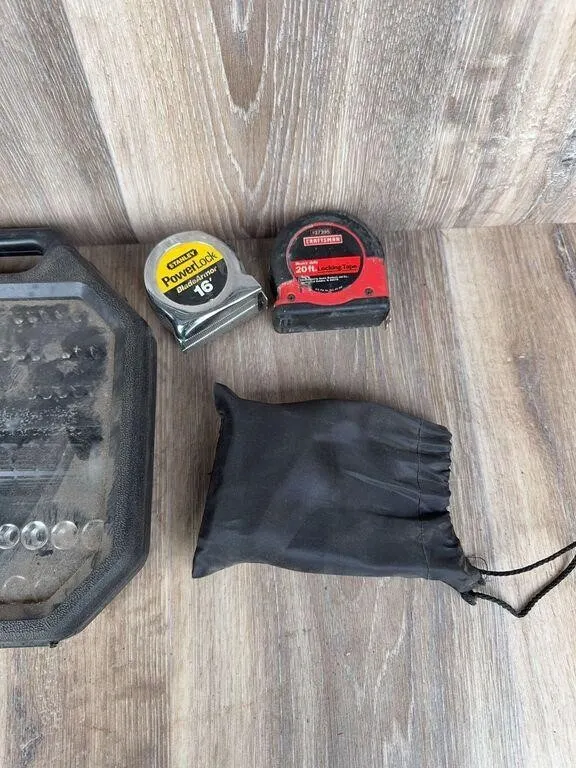 Tape Measures & Laser Level Tool Lot