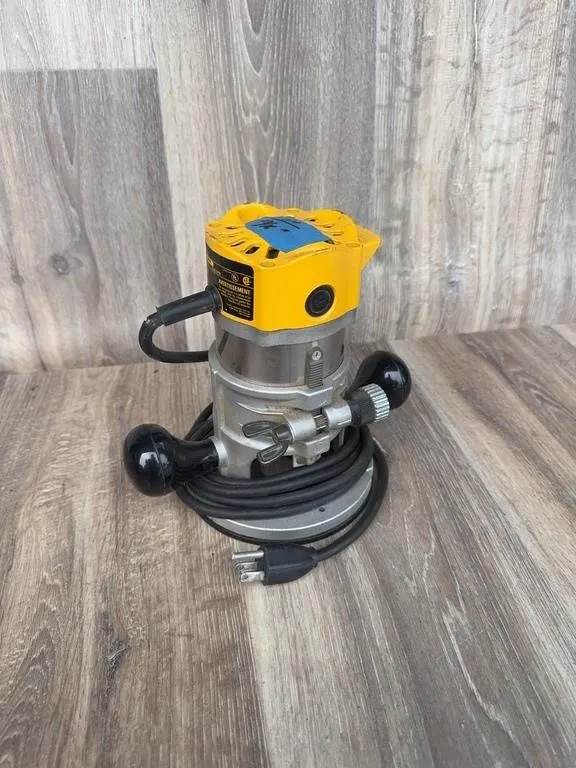 DeWalt DW610 Corded Fixed Base Router