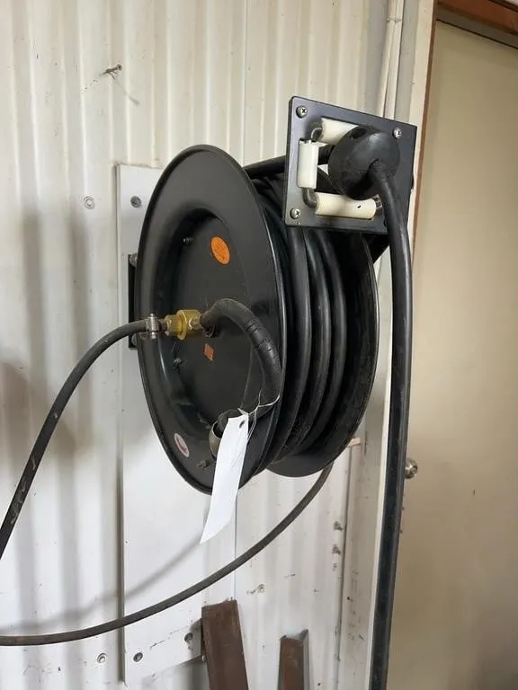 Central Pneumatic 50ft Air Hose Reel 62344