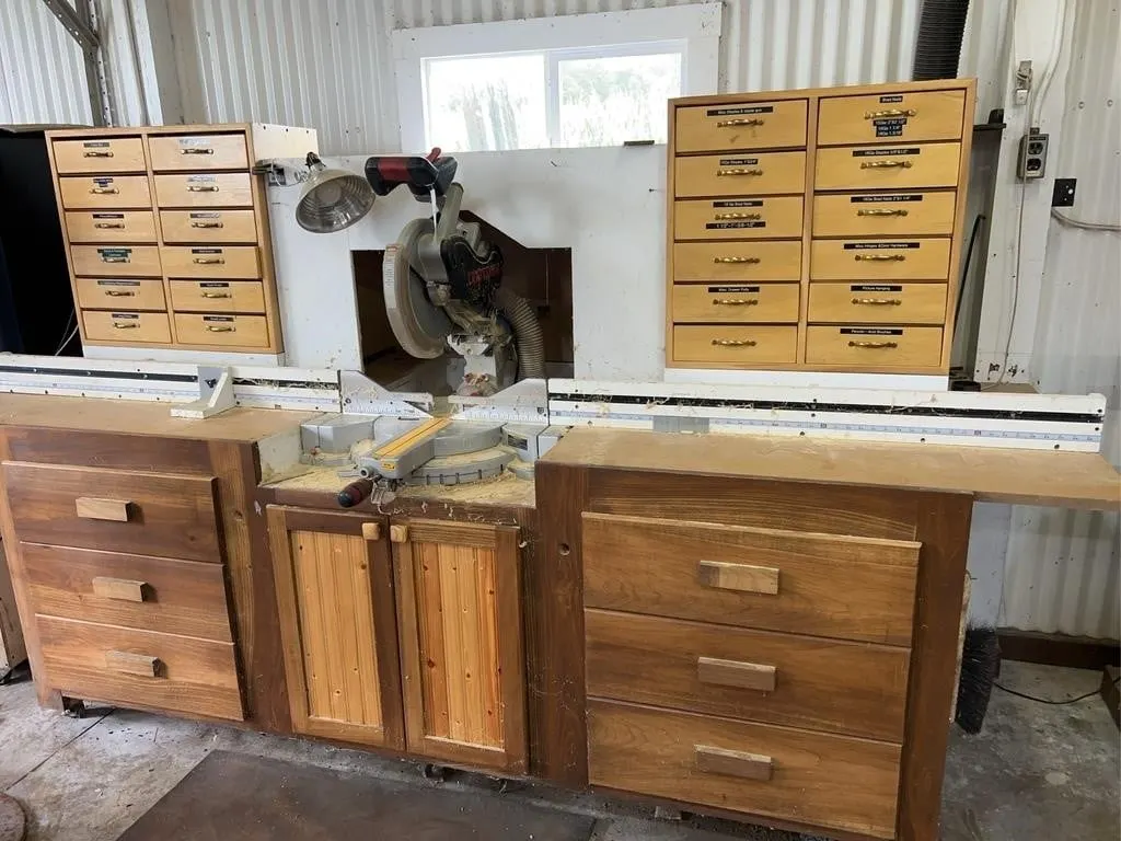 Craftsman Laser Trac Miter Saw Workbench