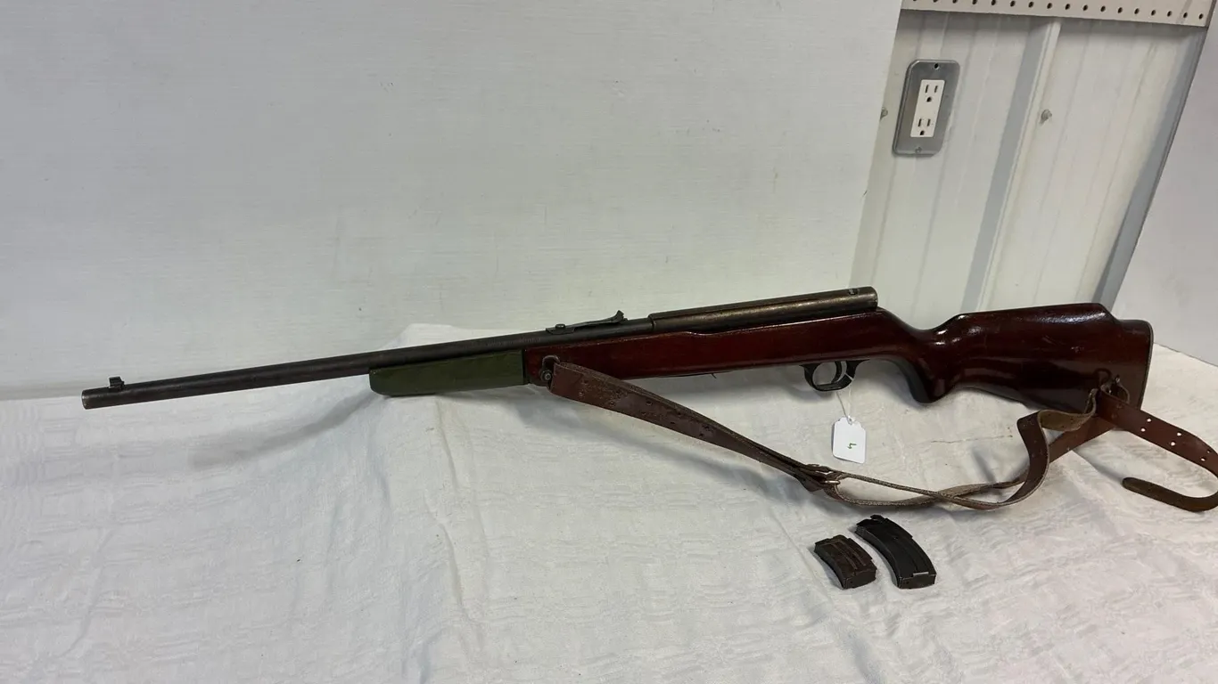 Lake Field Mossberg Mark III 22 Cal, S/N 3278948
