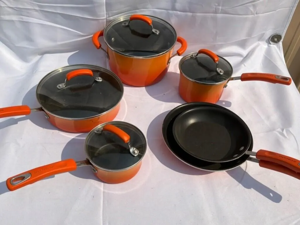 Rachael Ray Orange Cookware Set (Lot of 5)