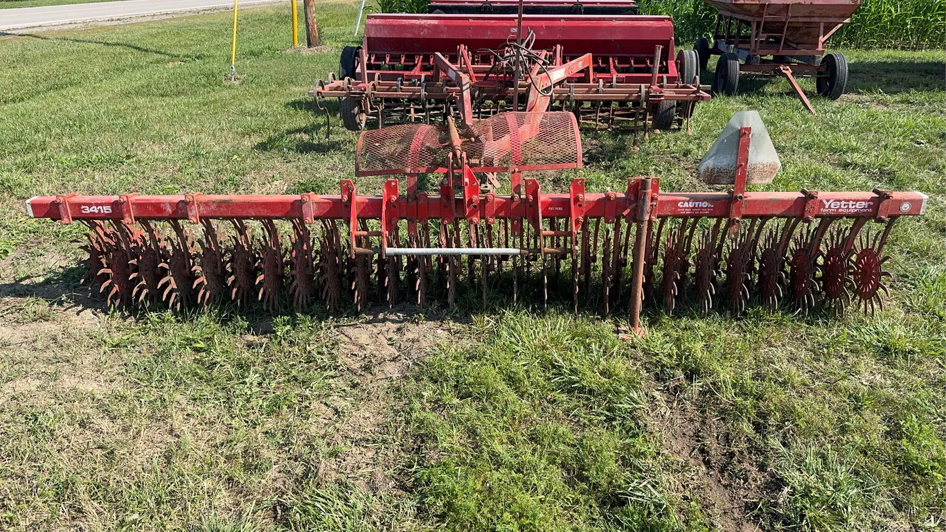 Yetter 3415 Rotary Hoe - 15’ Wide