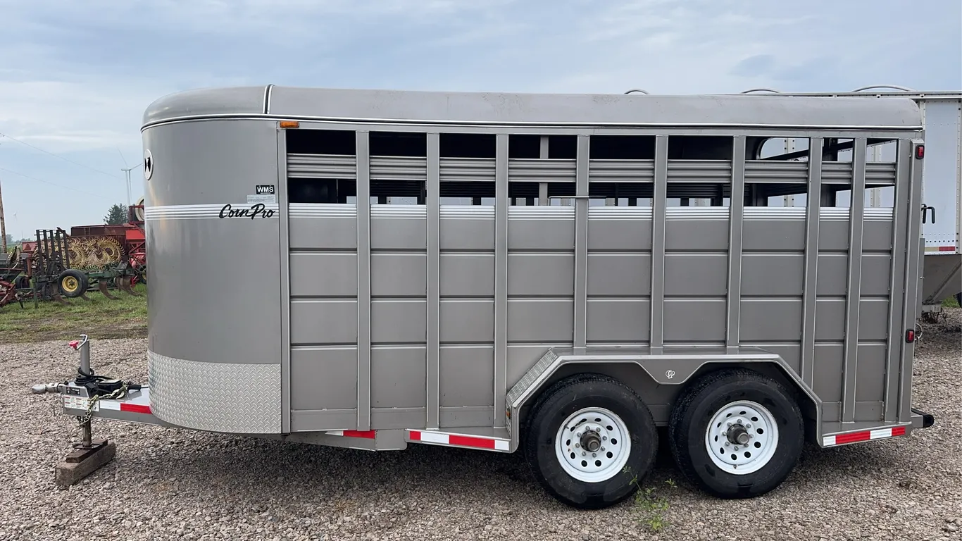 2016 Corn Pro 16’ Livestock Trailer - Like New!