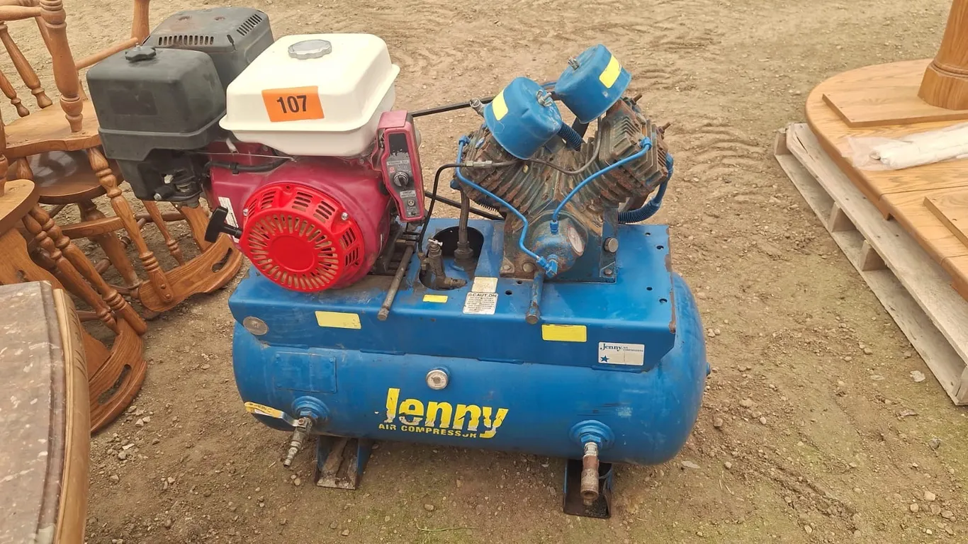 Jenny air compressor, with honda motor