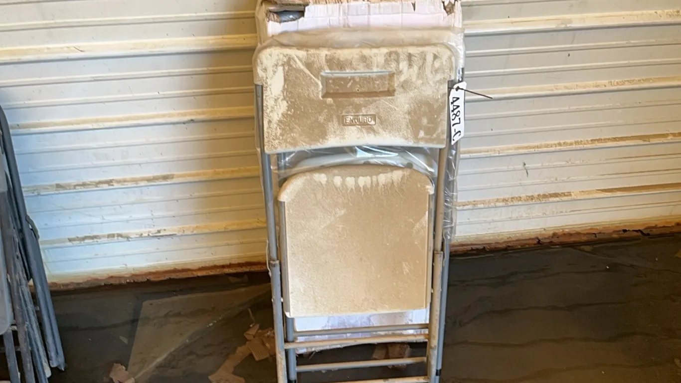 5 - UNUSED PLASTIC FOLDABLE CHAIRS, 1 - USED PLASTIC FOLDABLE CHAIR