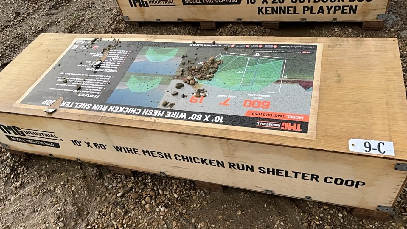 NEW/UNUSED TMG MODEL TMG-CRS1060 10' x 60' WIRE MESH CHICKEN RUN SHELTER COOP - s/n TMG-2505030