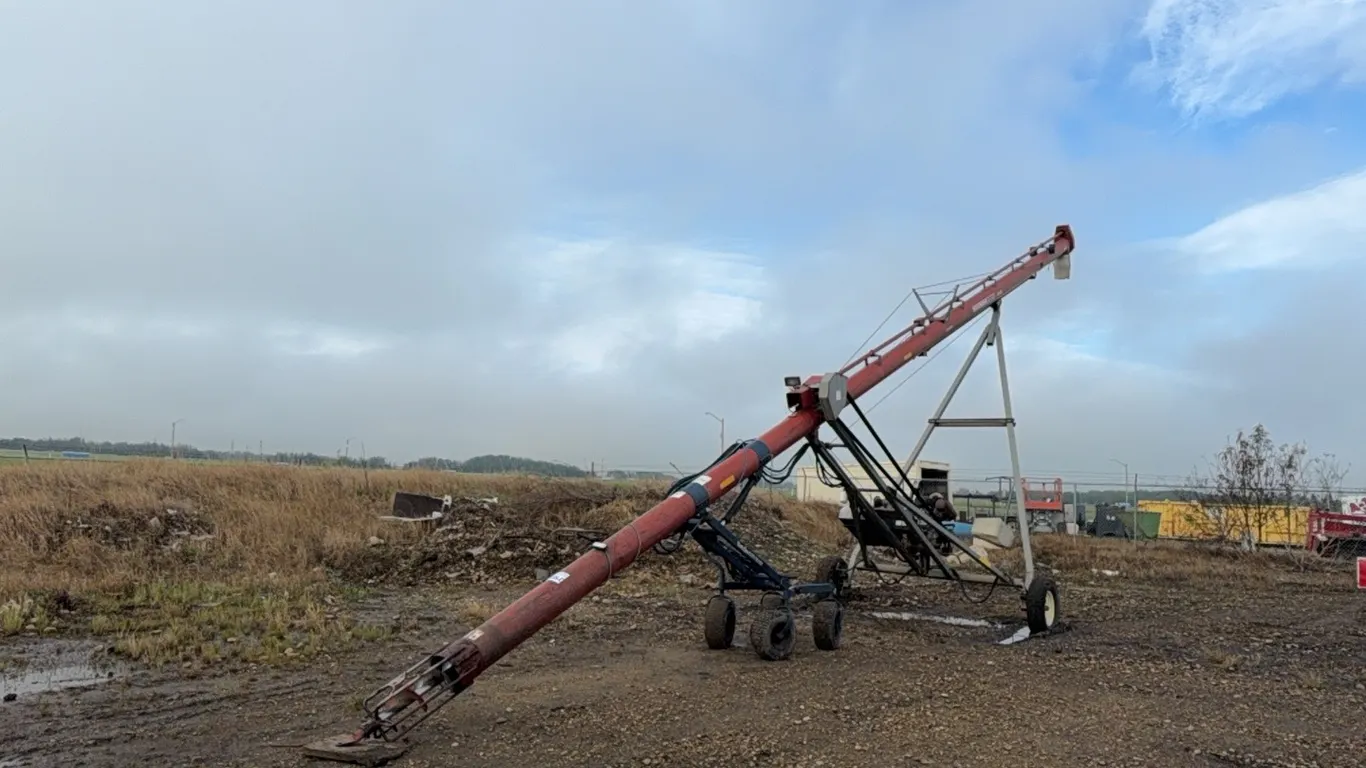 SAKUNDIAK HD10-1600 10" X 53' GRAIN AUGER - s/n 64197