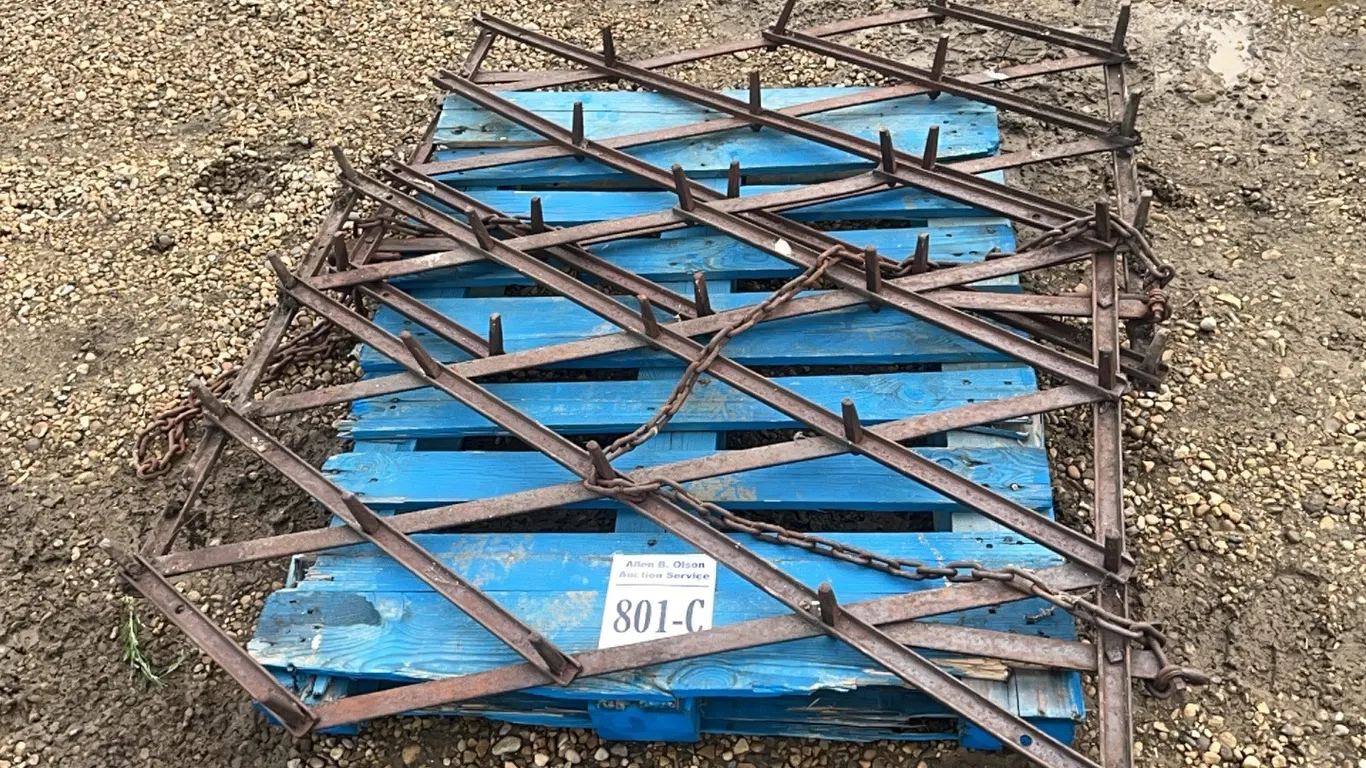 2 - 32" DIAMOND HARROWS