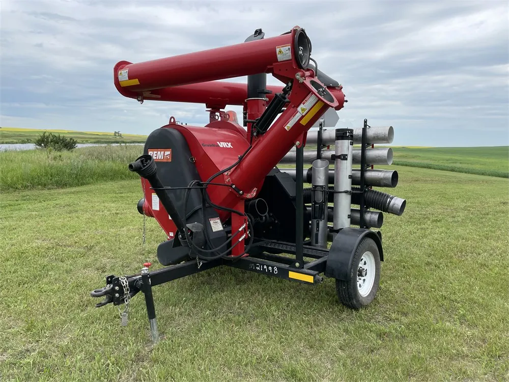 2017 REM VRX Grain Vac w/ Hoses, 290 Hours, 1000 PTO., 1 Owner, Shedded