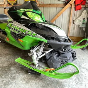 2004 Artic Cat Snowmobile