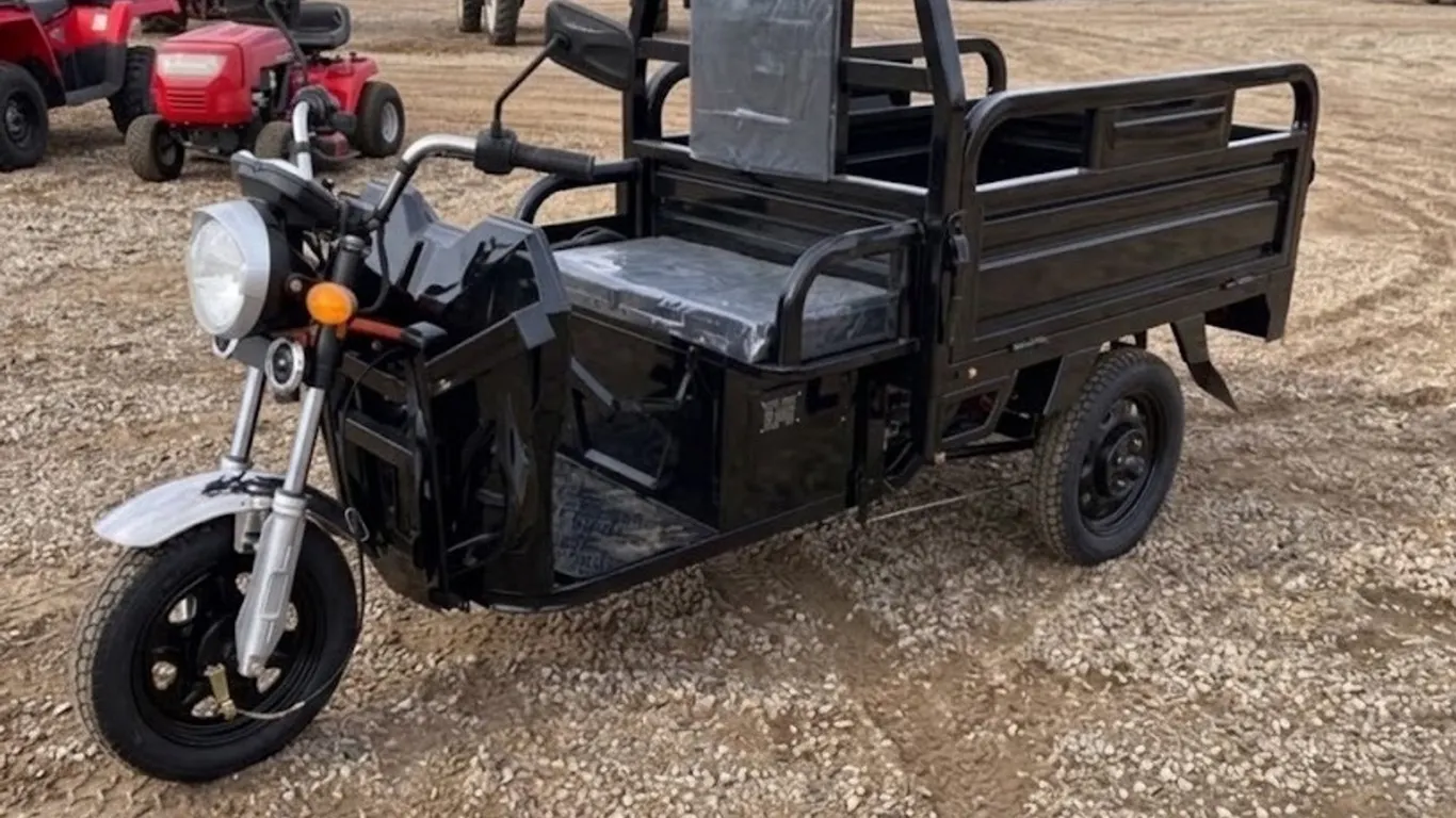 Unused Unassembled 2026 IRET13 Black Electric Tricycle