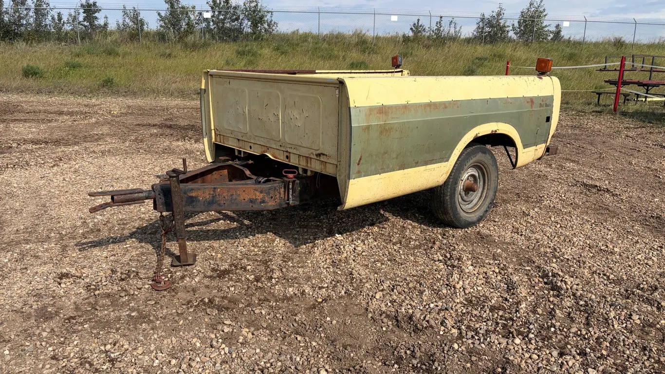 8-1/2' Homebuilt Trail Master Truck Box Trailer