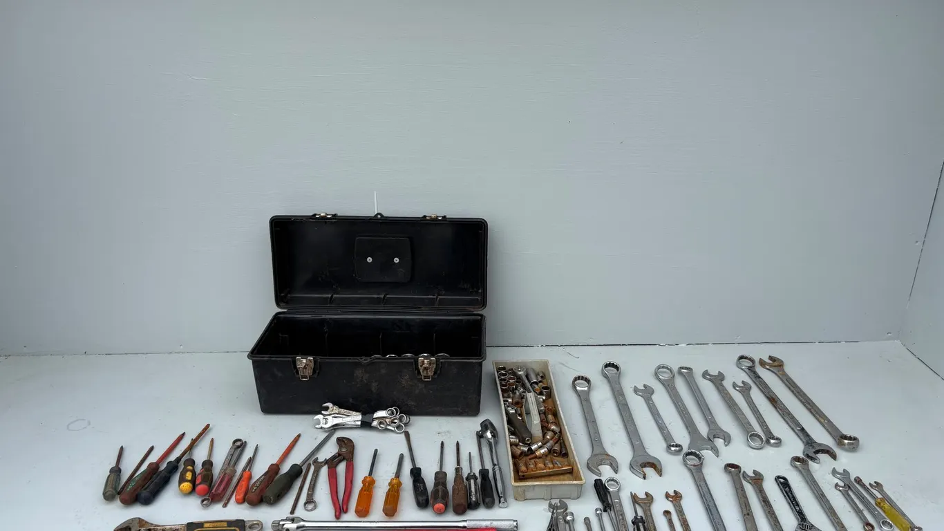 (1) Toolbox