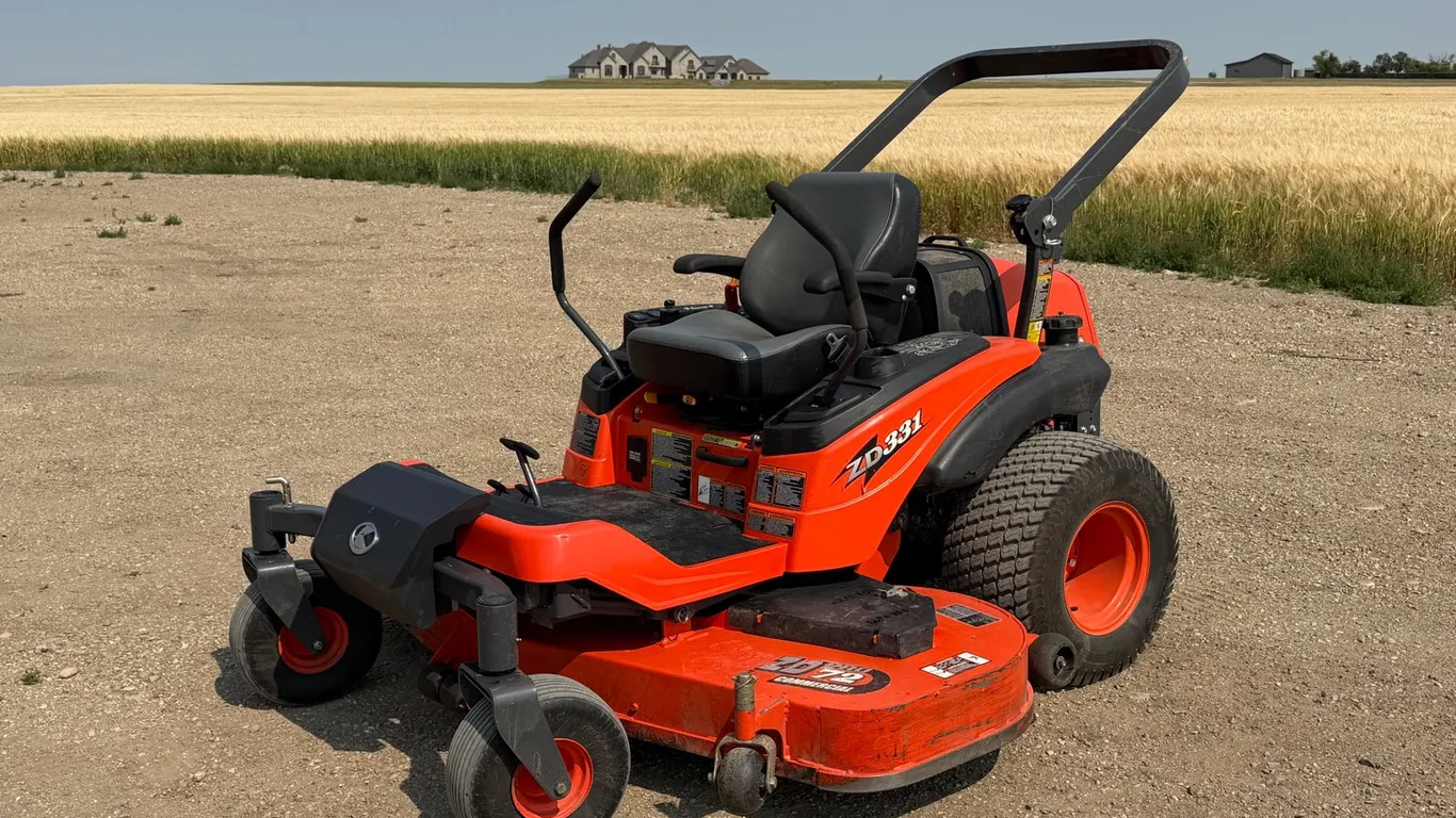2010 Kubota ZD331 72" Commercial Zero-Turn Mower