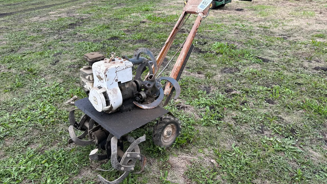 Suburban 22" Rototiller