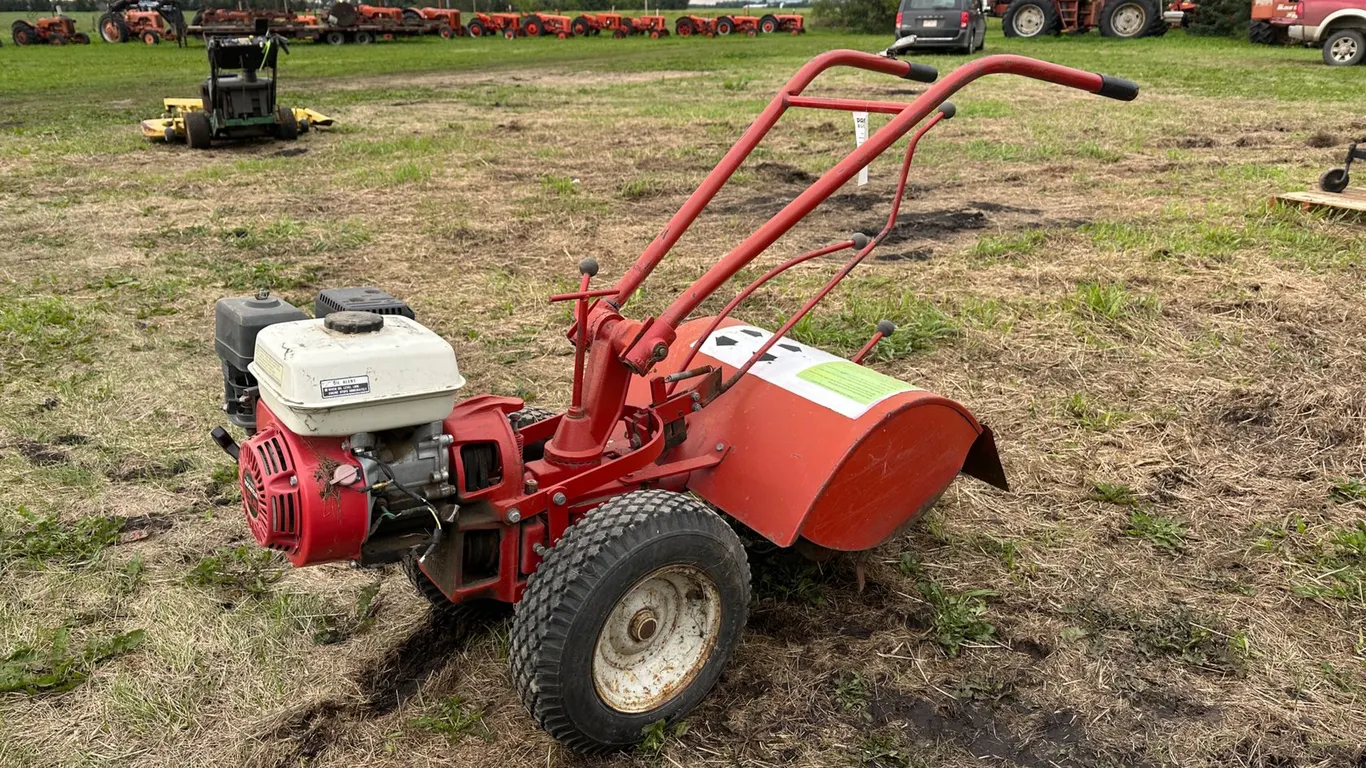 Troy-Bilt 16" Rototiller